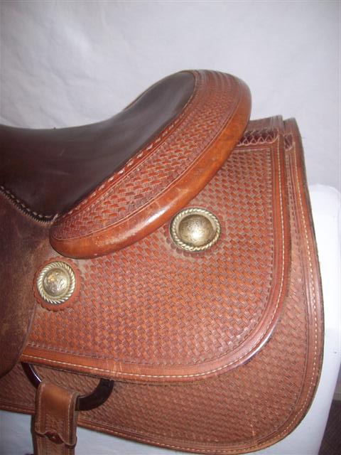 Used Saddle:- Image Number:2